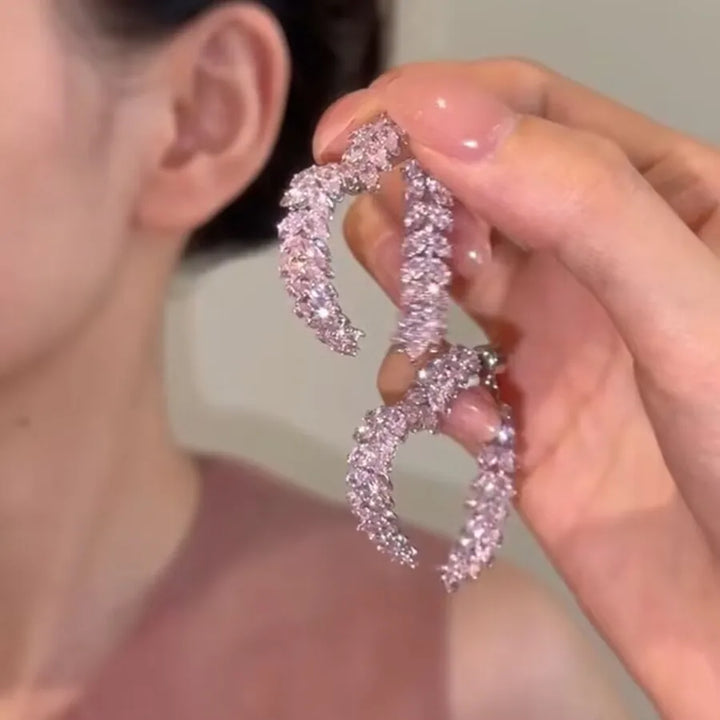 新デザインの高級ジルコンフラワースタッドピアス レディースファッションブランドジュエリー 二重使用クリスタルLeaves Earrings