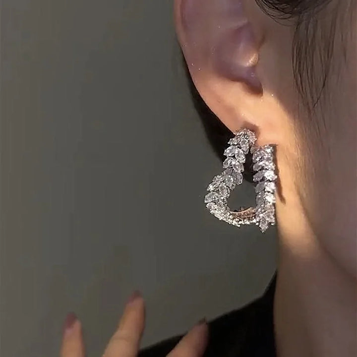 新デザインの高級ジルコンフラワースタッドピアス レディースファッションブランドジュエリー 二重使用クリスタルLeaves Earrings